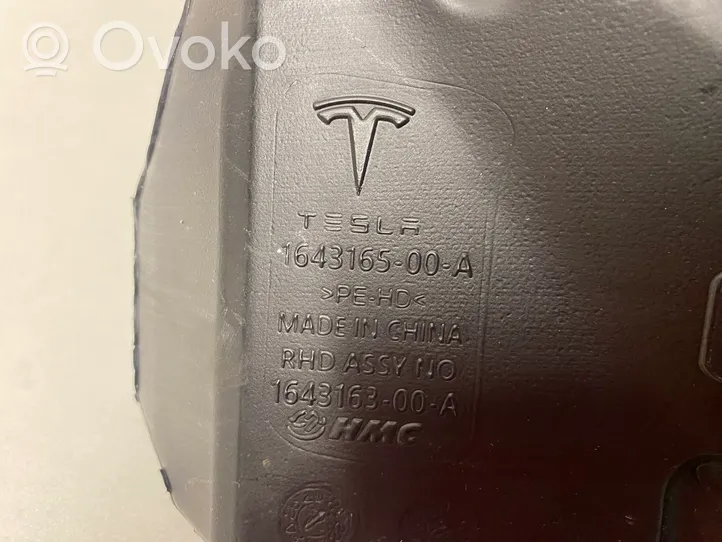 Tesla Model 3 Zbiornik płynu spryskiwaczy lamp 164316500A