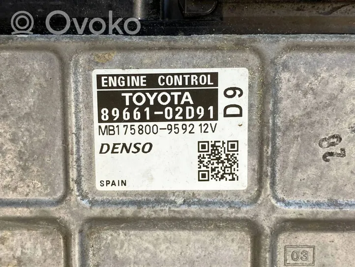 Toyota Auris 150 Moottorinohjausyksikön sarja ja lukkosarja MB1758009592