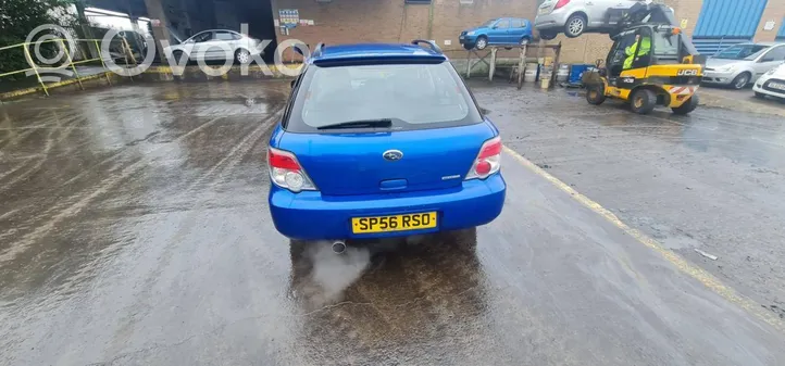 Subaru Impreza II Ramię wycieraczki szyby tylnej 