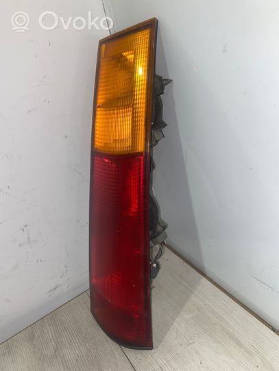 Honda CR-V Feux arrière / postérieurs 0432200