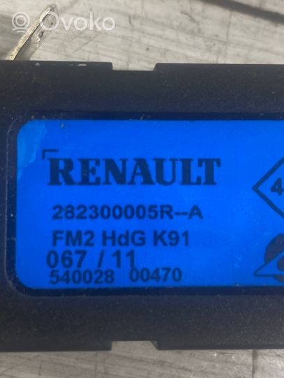 Renault Laguna III Antenos stiprintuvas 282300005R