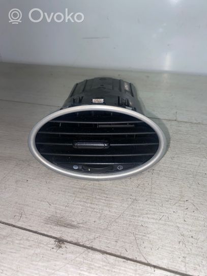 Ford Focus Copertura griglia di ventilazione laterale cruscotto 4M51A014L21AD