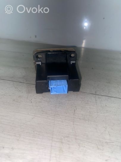 Renault Scenic II -  Grand scenic II Hand parking brake switch 8200243681