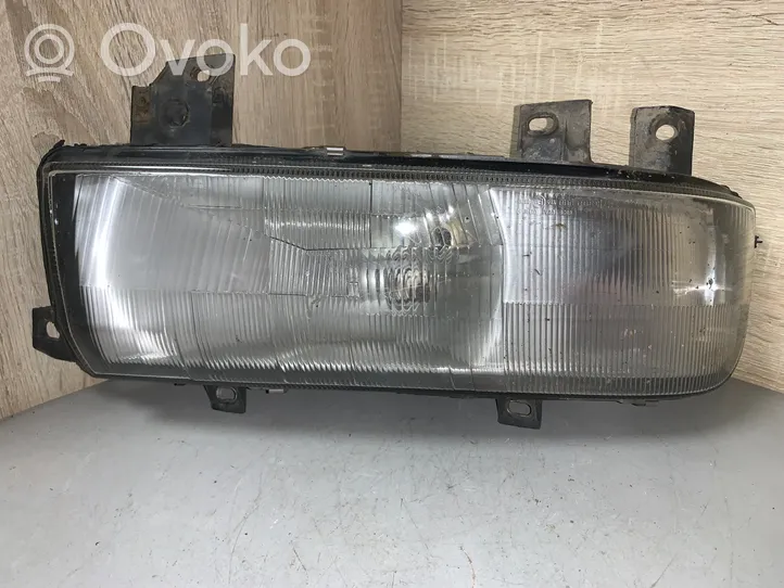 Opel Movano A Lampa przednia 38200748