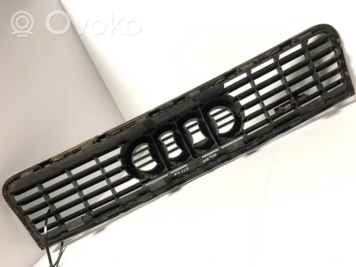 Audi A4 S4 B6 8E 8H Grille calandre supérieure de pare-chocs avant 8E0853651