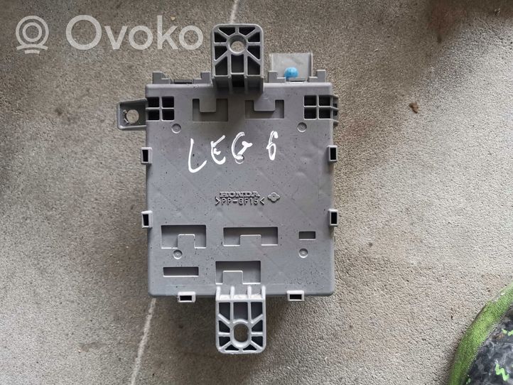 Honda Legend Module de fusibles SJAKA