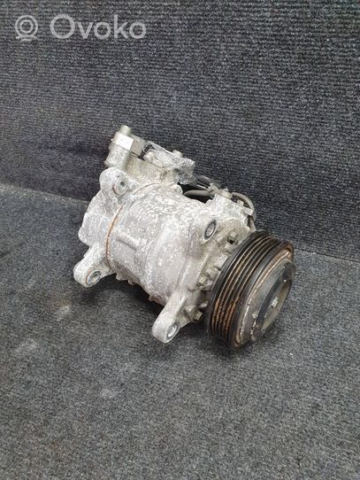 BMW 4 F32 F33 Ilmastointilaitteen kompressorin pumppu (A/C) 9299328