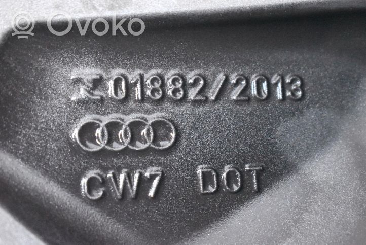 Audi A3 8Y R19-alumiinivanne 
