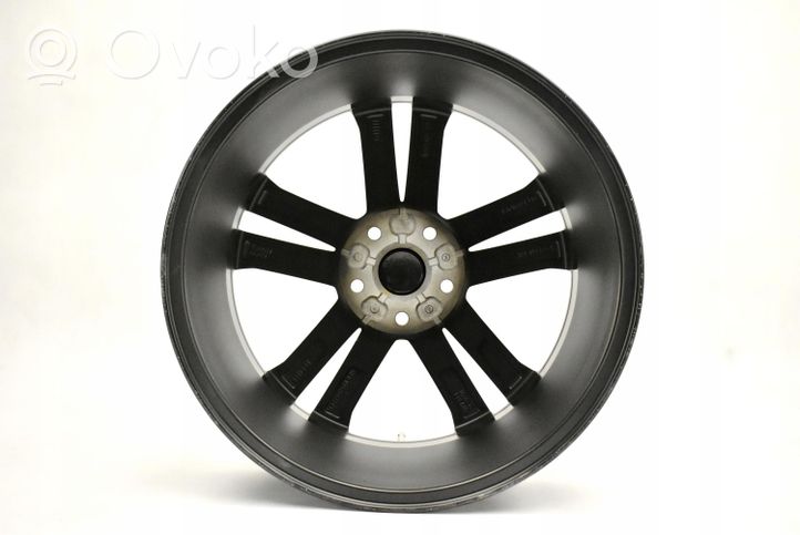 Volkswagen Passat Alltrack R18 alloy rim 