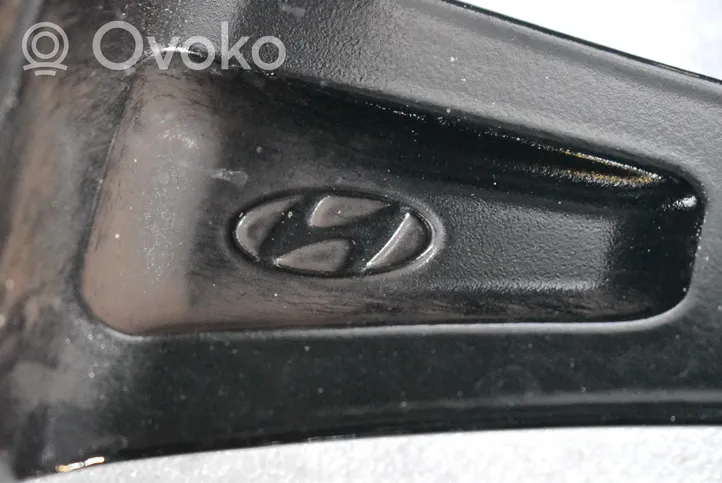 Hyundai Kona I R19-alumiinivanne 