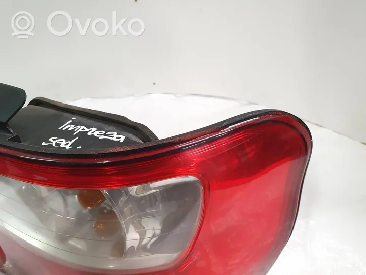 Subaru Impreza II Feux arrière / postérieurs 22020798