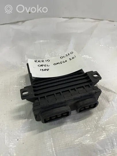 Opel Omega A Engine control unit/module 0280220027