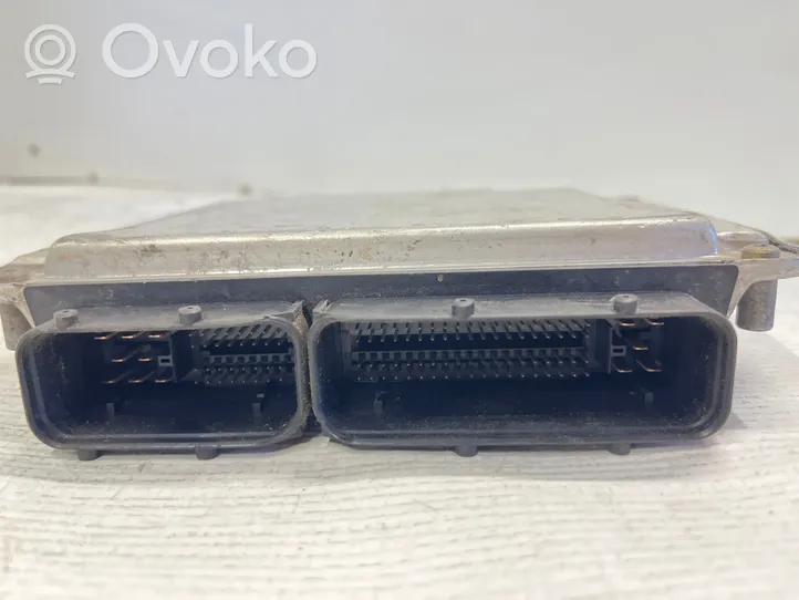 Volkswagen Sharan Sterownik / Moduł ECU 038906019FC