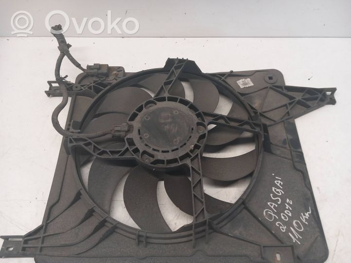 Nissan Qashqai Radiator cooling fan shroud 