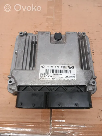 Opel Insignia A Calculateur moteur ECU 55575349