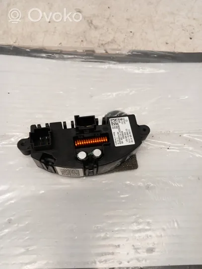 Audi A5 8T 8F Resistencia motor/ventilador de la calefacción A2469064100