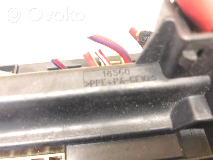 BMW 7 E65 E66 Fuse module 6900582