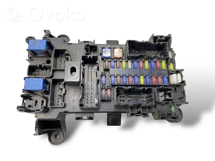 Suzuki Grand Vitara II Module de fusibles 04365K22