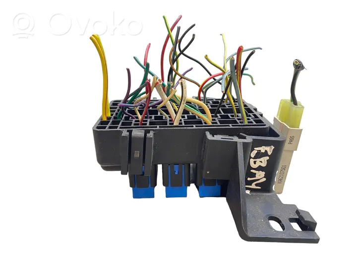 Subaru B9 Tribeca Module de fusibles RB500200B