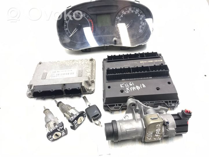 Skoda Fabia Mk2 (5J) Komputer / Sterownik ECU i komplet kluczy 03D906023N