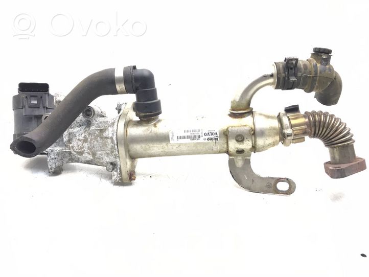 Ford Mondeo MK IV EGR-venttiili/lauhdutin 8653691