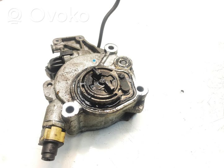 Land Rover Freelander 2 - LR2 Alipainepumppu D171B1B