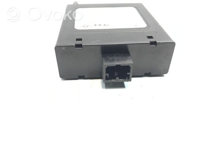 Volkswagen Eos Boîtier module alarme 1Q0951172A