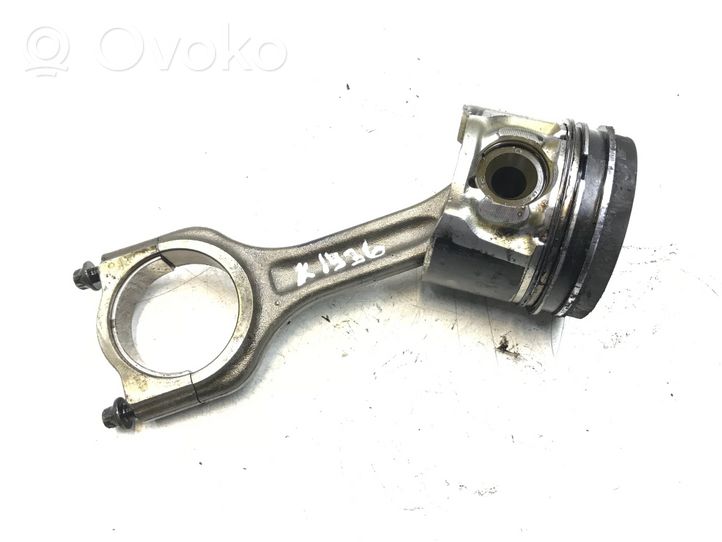 Ford Focus Piston avec bielle T1DB