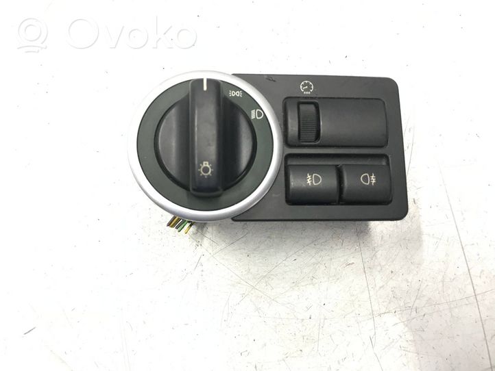 Land Rover Range Rover L322 Lichtschalter YUD000161