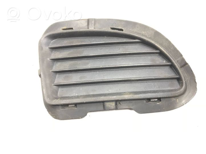 Fiat Grande Punto Kratka dolna zderzaka przedniego 735410805