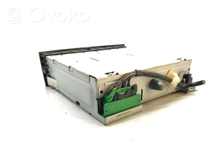 Renault Megane II CD/DVD changer 8200505120a