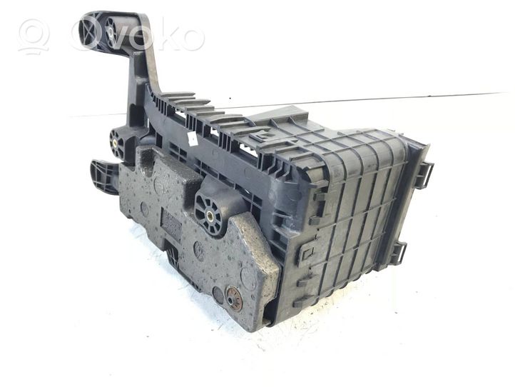 Audi A3 S3 8P Vassoio scatola della batteria 1k0915333