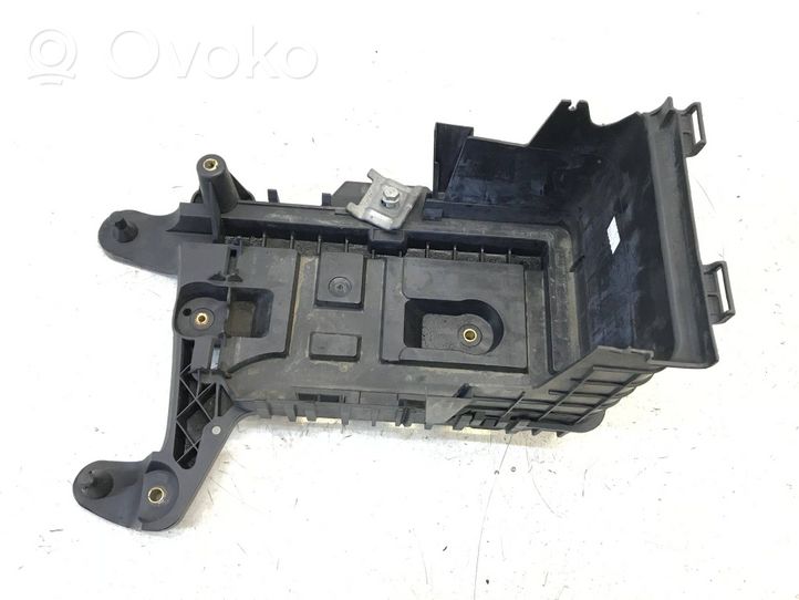 Audi A3 S3 8P Vassoio scatola della batteria 1k0915333