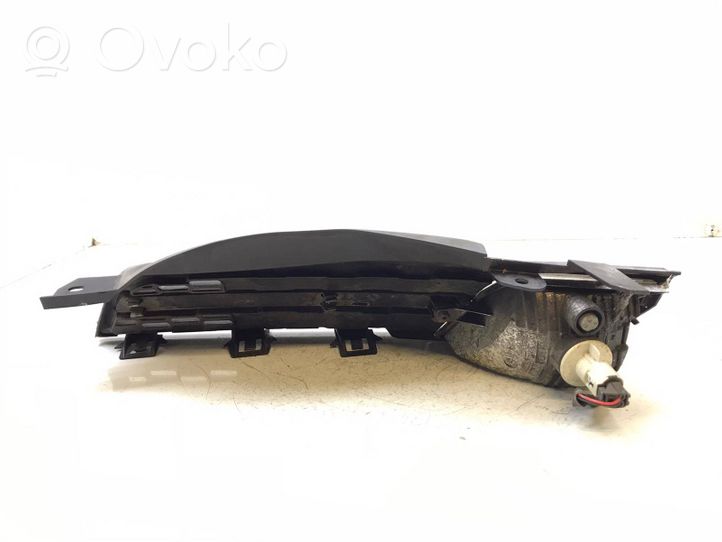 Nissan Micra Priešrūkinio žibinto apdaila/ grotelės 62320bc4