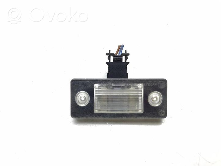 Skoda Fabia Mk2 (5J) Lampa oświetlenia tylnej tablicy rejestracyjnej 6Y0943021E