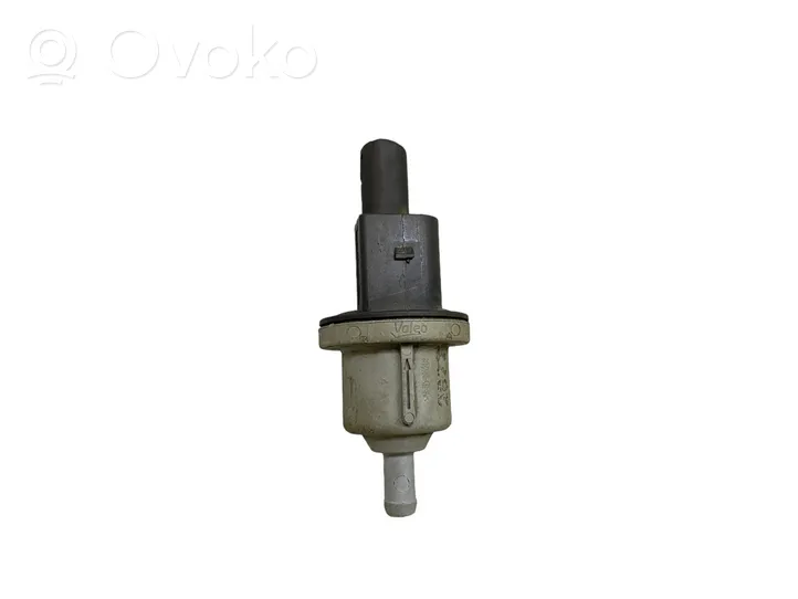 Audi A3 S3 8P Valve vacuum 058133517B