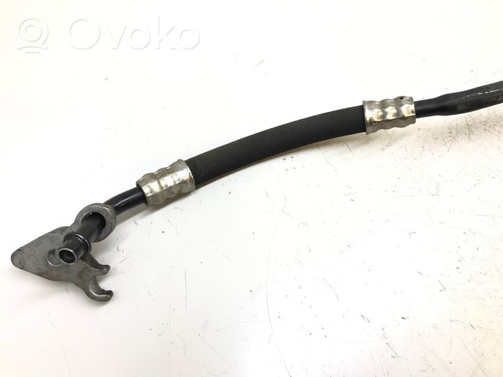 BMW 5 E60 E61 Tubo flessibile del radiatore dell’olio del cambio 7799753