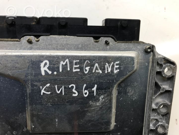 Renault Megane II Sterownik / Moduł ECU 8200509516