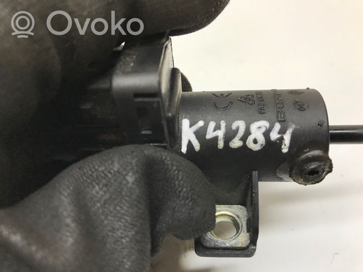 Renault Koleos I Turbo solenoid valve 8200762597