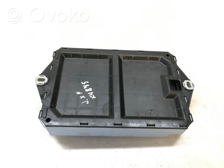 Jaguar XF X250 Module de fusibles 73409724