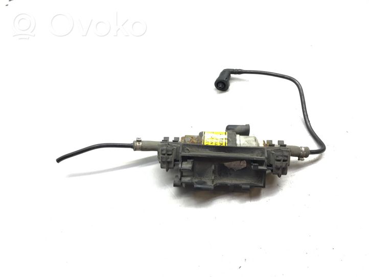 Volkswagen Touran I Webasto auxiliary heater fuel pump K4834