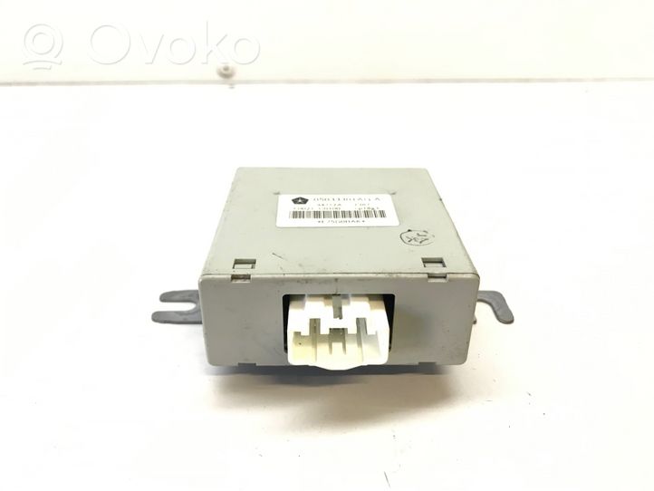 Jeep Patriot Piekares vadības bloks 05033301AG