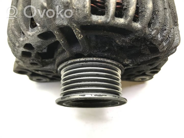 Volkswagen Golf V Alternator 03C903023D