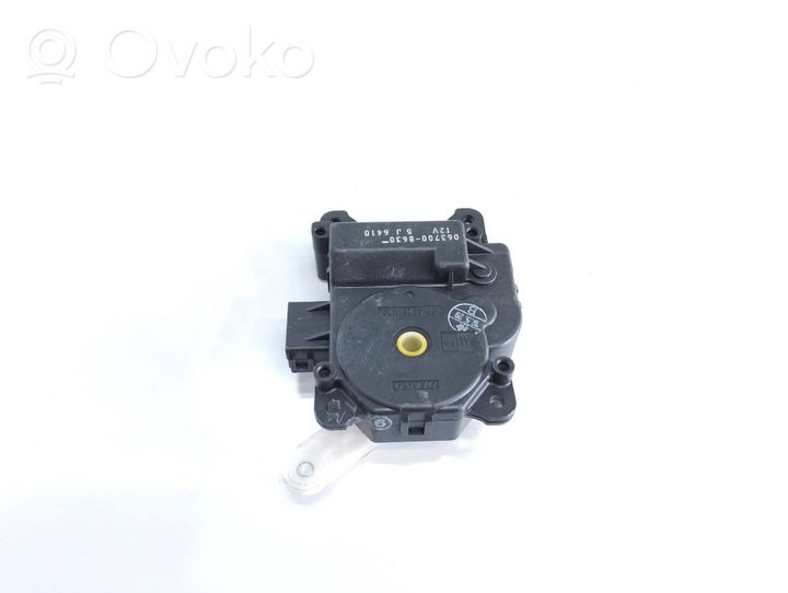 Subaru Legacy Oro sklendės varikliukas 0637008630