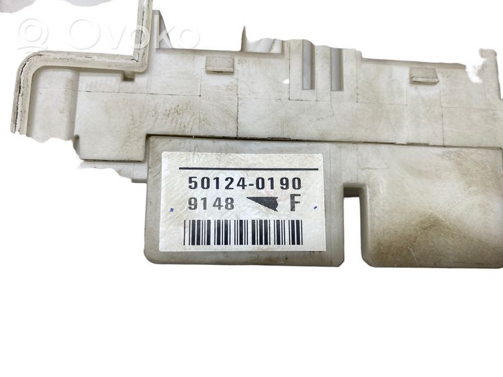 Mitsubishi Lancer Module de fusibles 501240190