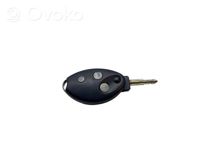 Citroen C5 Moottorinohjausyksikön sarja ja lukkosarja 0281013332