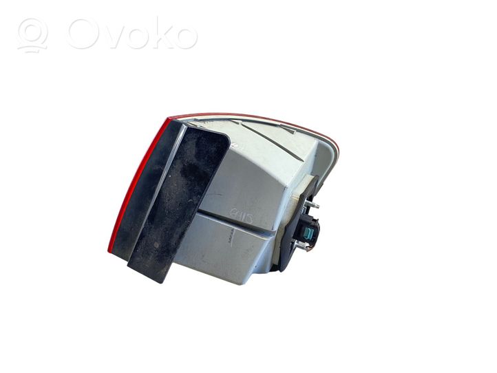 Volkswagen Jetta V Lampa tylna 1K5945095G