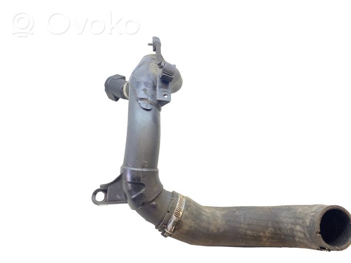 Seat Toledo IV (NH) Tube d'admission de tuyau de refroidisseur intermédiaire 6R0145770H