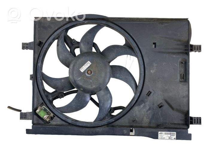 Opel Corsa D Ventilatore di raffreddamento elettrico del radiatore 55702179