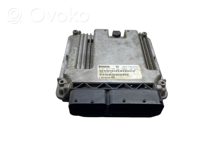 Mitsubishi Outlander Kit centralina motore ECU e serratura 0281014108